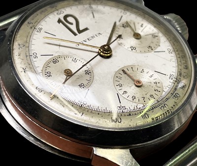 Lot 207 - A Juvenia stainless steel cased chronograph...