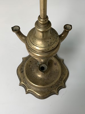 Lot 125 - A brass Lucerna oil Lamp, early 19th century,...