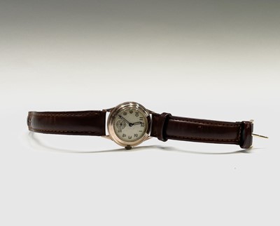 Lot 125 - A 9ct gold cased wristwatch hallmarked...