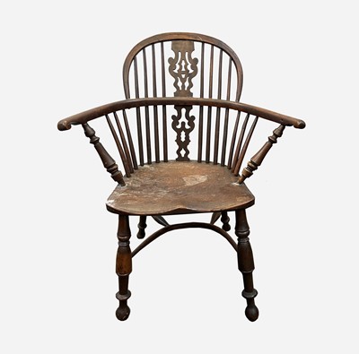 Lot 119 - An elm and yew Windsor armchair, 19th century,...