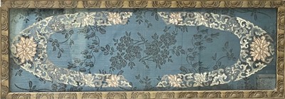 Lot 415 - A Chinese silk embroidered panel, early 20th...