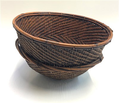 Lot 232 - A large wicker basket, height 33.5cm, diameter...