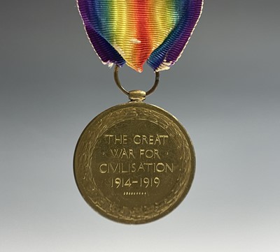 Lot 272 - First World War Medals x 6. Comprising: WW1...