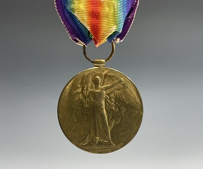 Lot 272 - First World War Medals x 6. Comprising: WW1...