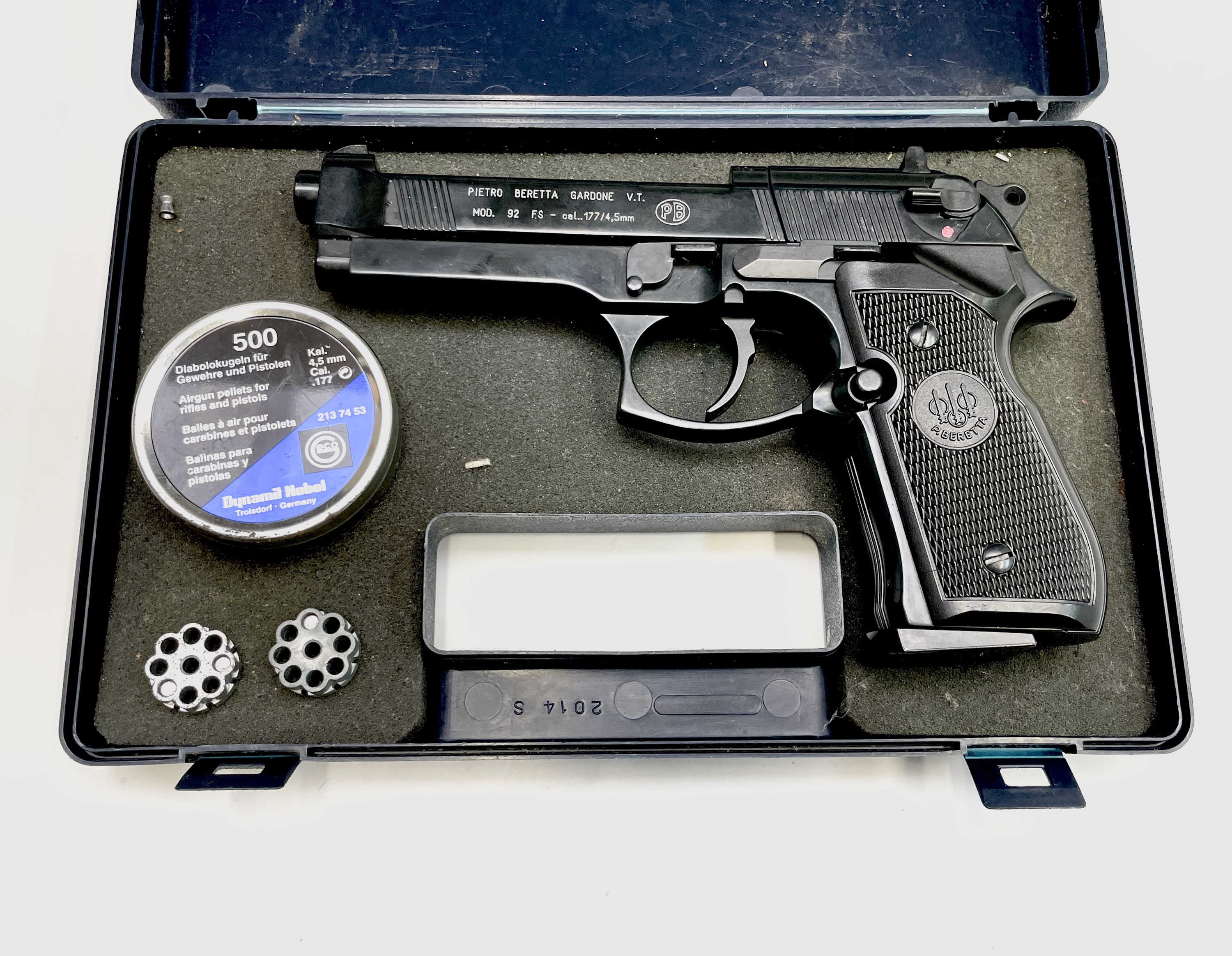 Pietro Beretta Gardone Vt Mod 92 Fs Lot 150 - A Pietro Beretta Gardone VT Mod. 92 FS
