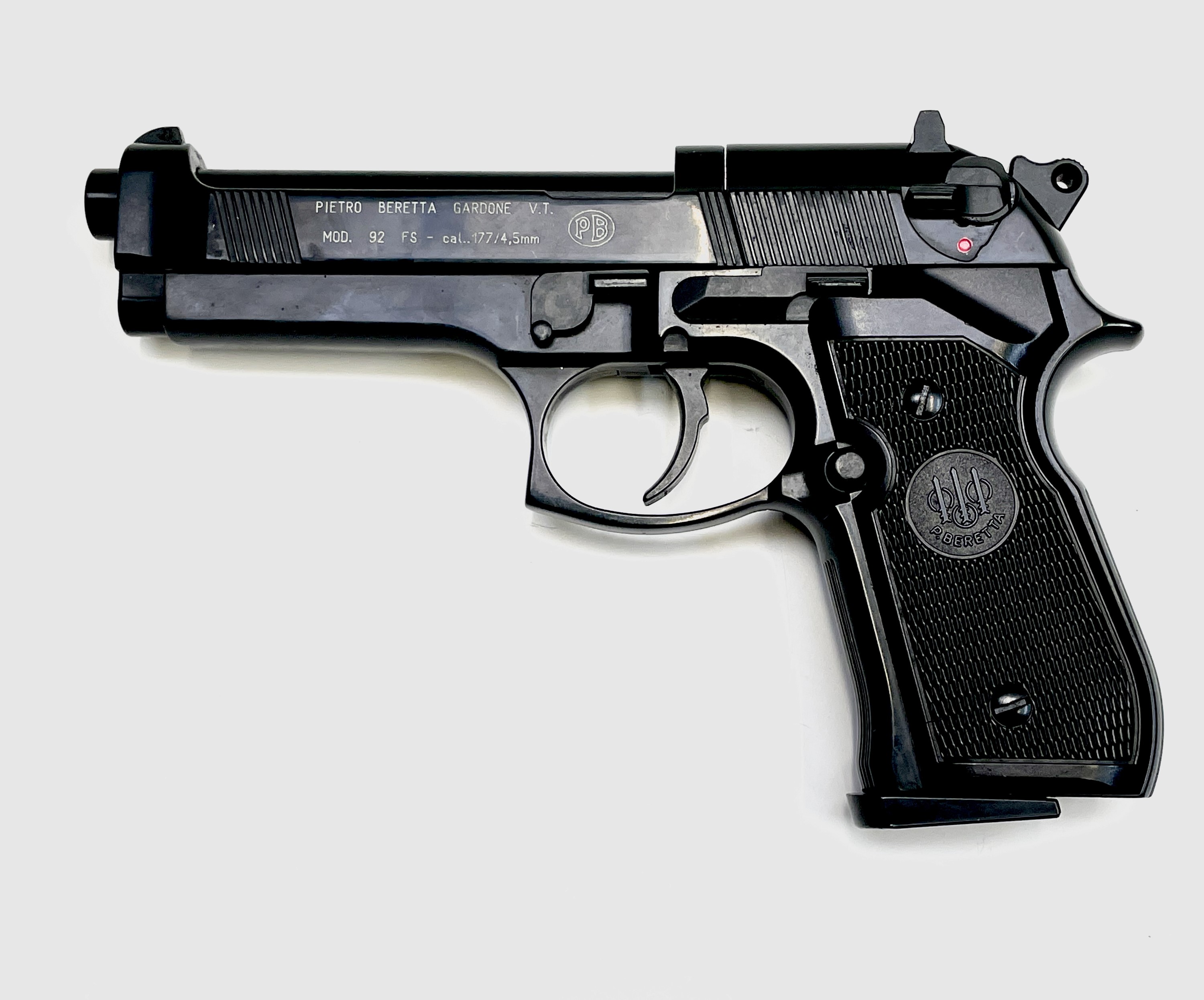 Pietro Beretta Gardone Vt Mod 92 Fs Lot 150 - A Pietro Beretta Gardone VT Mod. 92 FS