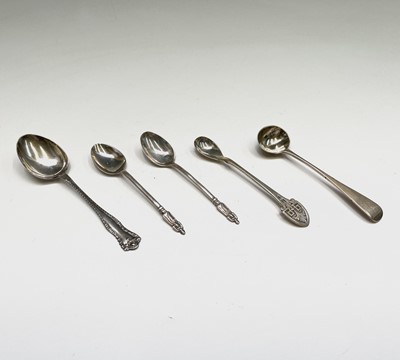 Lot 446 - An early Victorian, silver, fiddle and thread...