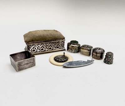 Lot 413 - A William Hutton trinket box with hinged...