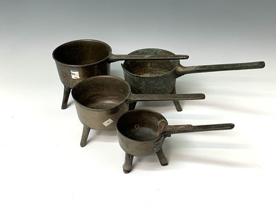 Lot 427 - A bronze skillet, early 18th century,...