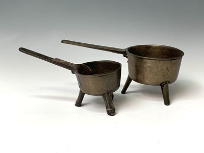 Lot 427 - A bronze skillet, early 18th century,...