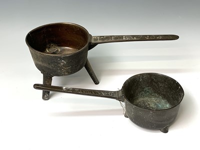 Lot 432 - An 18th century bronze skillet, the handle...