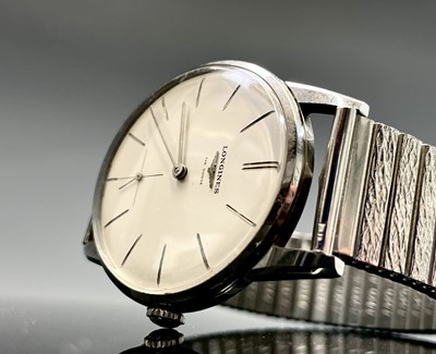 Lot 101 - A gentleman's Longines wristwatch in stainless...