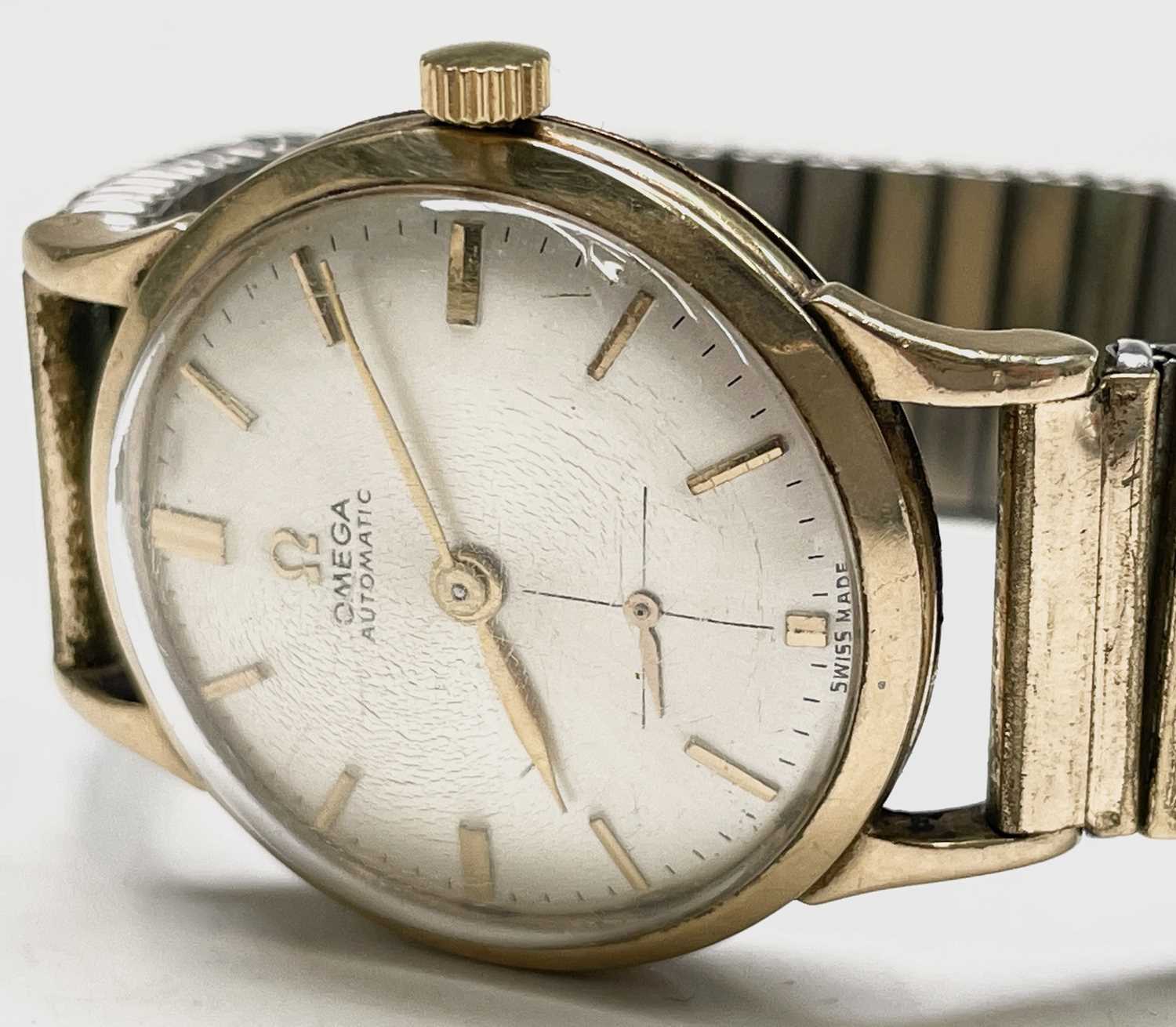 Lot 32 - An Omega gentleman's 9ct gold cased automatic...