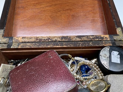 Lot 187 - A quantity of costume jewellery and watches in...