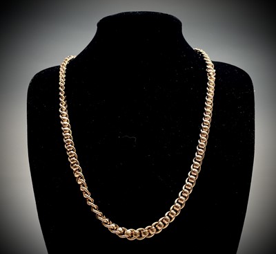 Lot 213 - A substantial 9ct gold chain, 63.8gm.