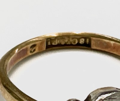 Lot 136 - An assortment of gold rings.