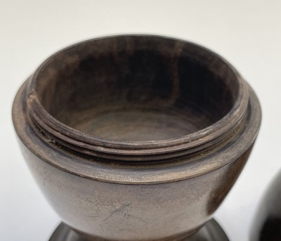 Lot 520 - A 19th century lignum vitae egg-shaped string...