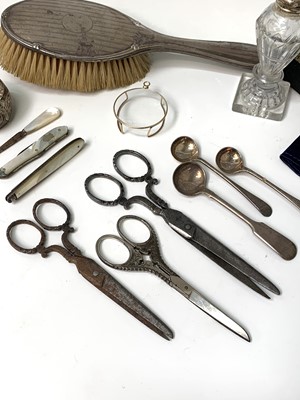 Lot 188 - A pair of 19th-century steel scissors,...