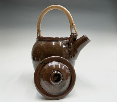 Lot 1287 - Trevor CORSER (1938-2015) A tenmoku glaze...