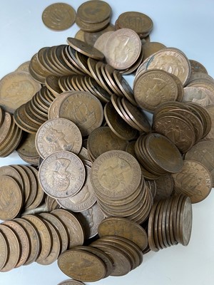 Lot 15 - Great Britain pre decimal coinage A box...