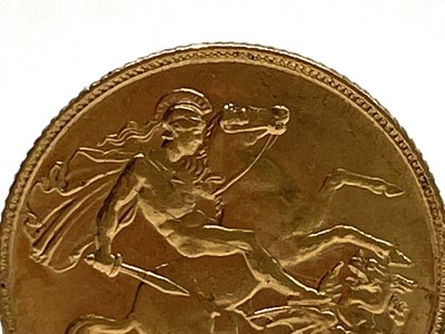Lot 20 - Great Britain Gold Half Sovereign 1915 King...