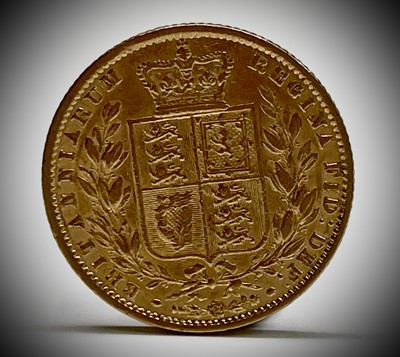 Lot 21F - Great Britain Gold Sovereign 1861 Queen...