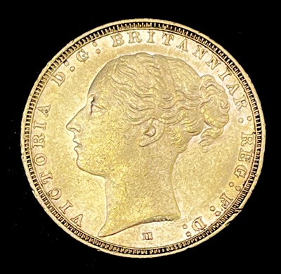 Lot 22 - Great Britain Gold Sovereign 1885 EF Melbourne...