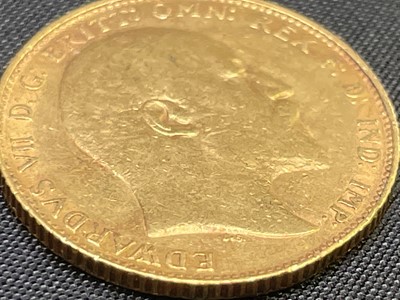Lot 22 - Great Britain Gold Sovereign 1909 slight EK...