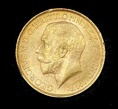 Lot 23 - Great Britain Gold Sovereign 1920 George V....