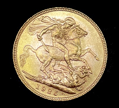Lot 23 - Great Britain Gold Sovereign 1925 EF George V