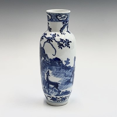 Lot 5 - A Chinese porcelain blue and white vase, late...