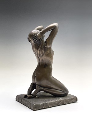 Lot 1068 - Alec WILES (1924) Kneeling Nude Bronzed resin...