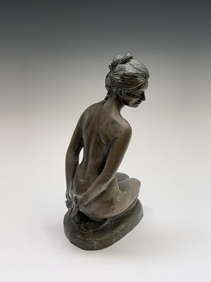 Lot 1072 - Alec WILES (1924) Kneeling Nude Bronzed resin...