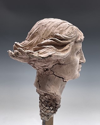 Lot 1085 - Alec WILES (1924) Female Head Clay sculpture...