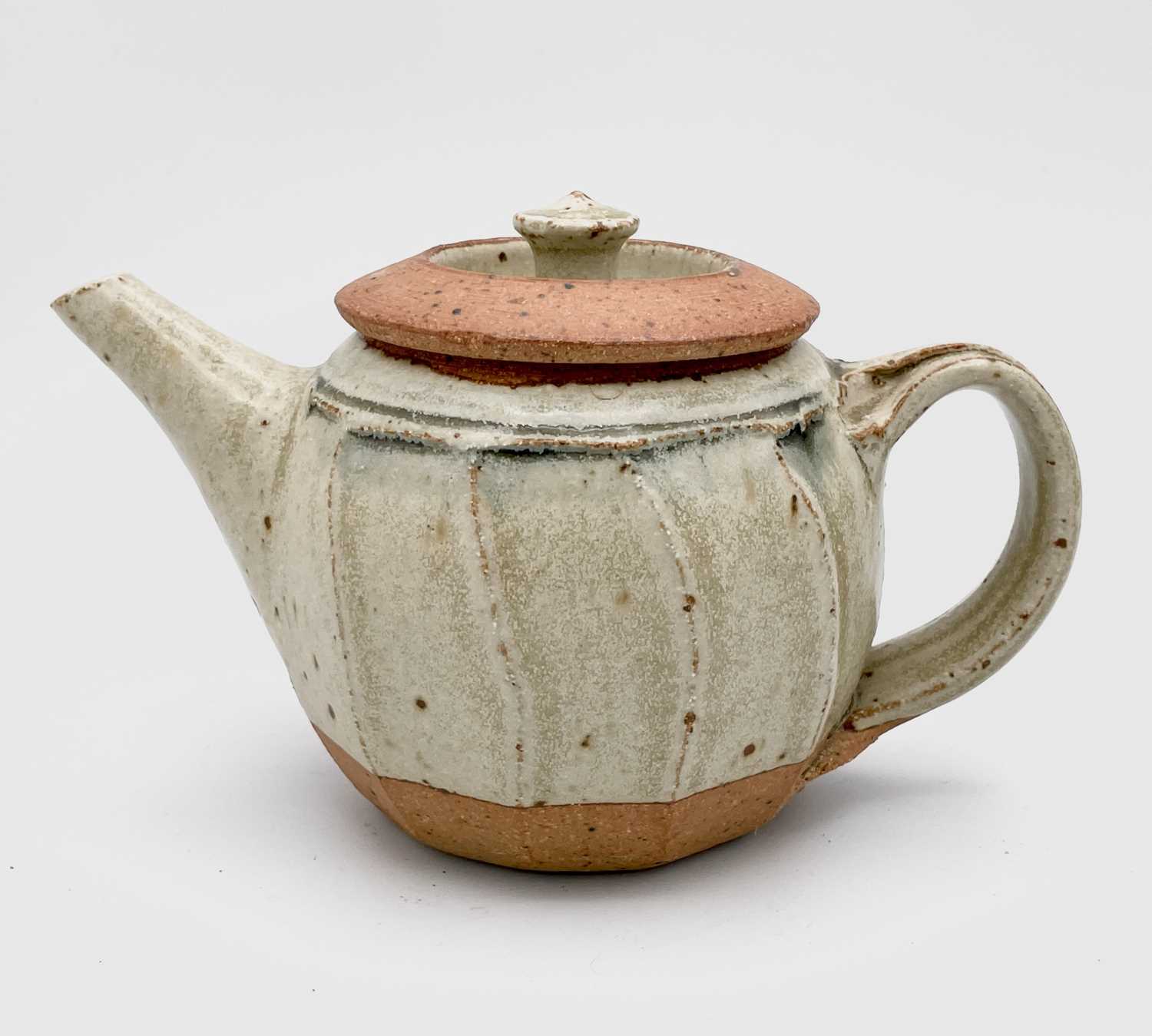 Lot 1297 - A Richard Batterham small stoneware teapot