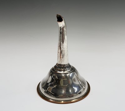 Lot 161 - A champagne tap, by Maw & Son, London, length...