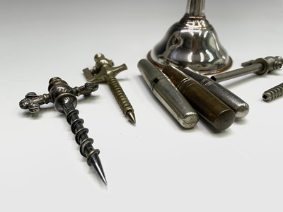Lot 161 - A champagne tap, by Maw & Son, London, length...