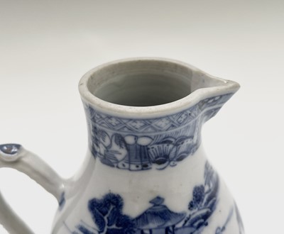 Lot 25 - A Chinese Export porcelain blue and white jug,...