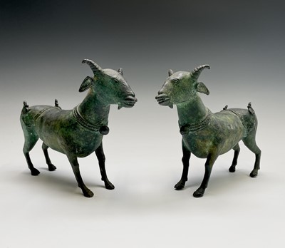 Lot 435 - A pair of Chinese archaic style bronze models...