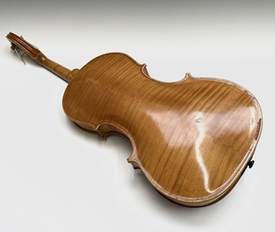 Lot 103 - A pale mahogany viola with inlaid purfling....