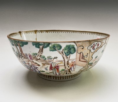 Lot 57 - A Chinese famille rose porcelain bowl, 18th...