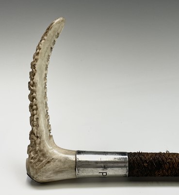 Lot 54 - A Swaine hunting whip, with antler grip,...