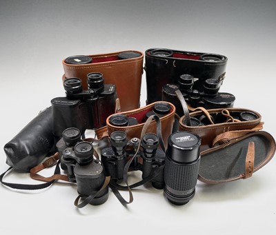 Lot 425 - A pair of Newbold & Bulford 8X30 binoculars,...