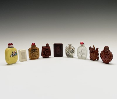 Lot 163 - A collection of seven various Chinese snuff...