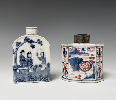 Lot 169 - A Chinese Export porcelain blue and white tea...