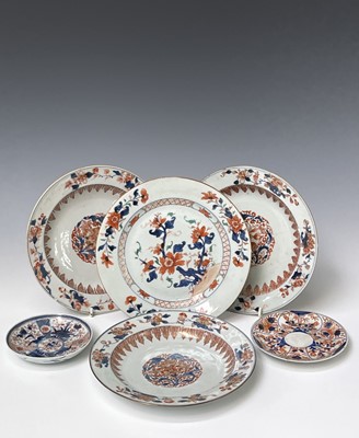 Lot 170 - A Chinese Imari porcelain plate, set of three...