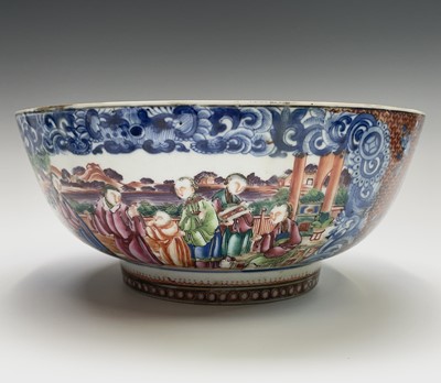 Lot 192 - A Chinese Export famille rose porcelain bowl,...