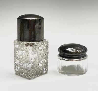 Lot 105 - A George V silver manicure stand by Sanders &...