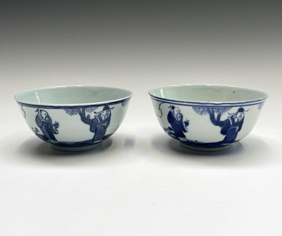Lot 277 - A set of six Chinese blue and white rice bowls,...
