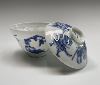 Lot 277 - A set of six Chinese blue and white rice bowls,...
